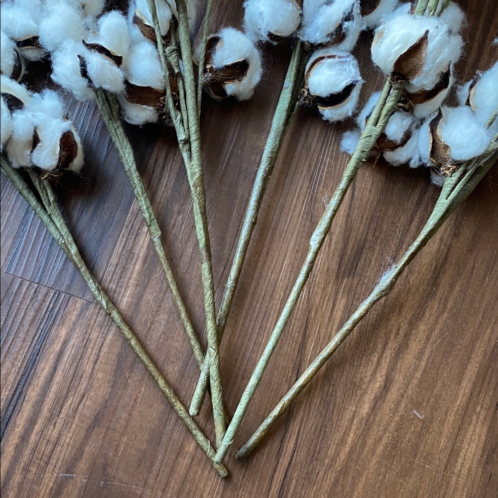 Rustic Cotton Stem Bundle - White Cotton Floral Accents - Picture 4 of 6
